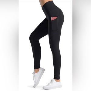 Dragon Fit High Waist Yoga Leggings with 3 Pockets. Size Medium